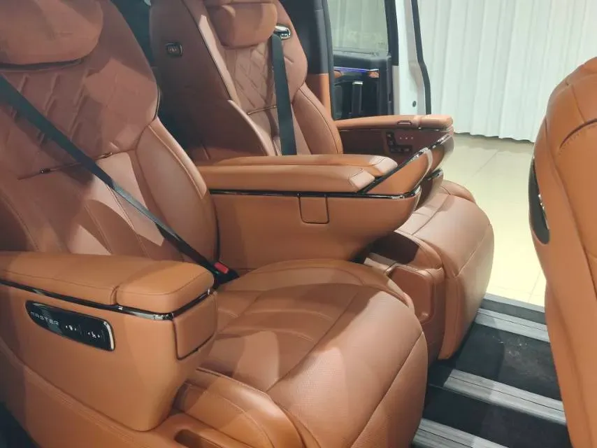 2025 GAC Trumpchi M8 2.0T 190HP L4 2DHT PHEV,autocango,china used car exporter,china ev exporter,chinese used car exporter,chinese used ev exporter