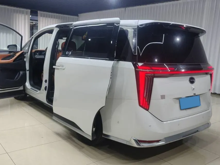 2025 GAC Trumpchi M8 2.0T 190HP L4 2DHT PHEV,autocango,china used car exporter,china ev exporter,chinese used car exporter,chinese used ev exporter