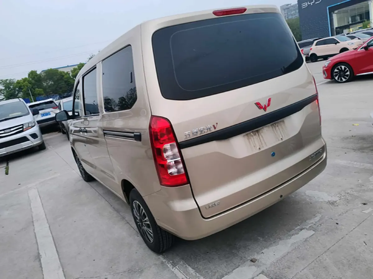 2022 JinBei Little Sea Lion X30 1.5L 102HP L4 5MT,autocango,china used car exporter,china ev exporter,chinese used car exporter,chinese used ev exporter