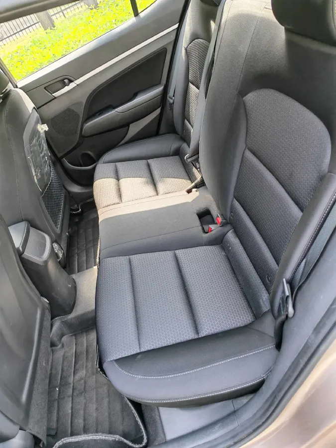 2016 Hyundai Elantra 1.6L 130HP L4 6AT,autocango,china used car exporter,china ev exporter,chinese used car exporter,chinese used ev exporter