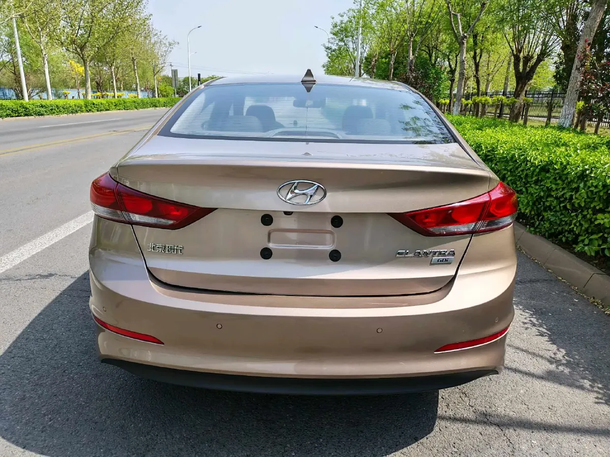 2016 Hyundai Elantra 1.6L 130HP L4 6AT,autocango,china used car exporter,china ev exporter,chinese used car exporter,chinese used ev exporter