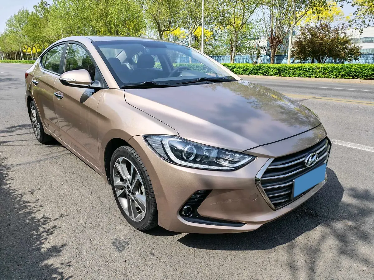 2016 Hyundai Elantra 1.6L 130HP L4 6AT,autocango,china used car exporter,china ev exporter,chinese used car exporter,chinese used ev exporter