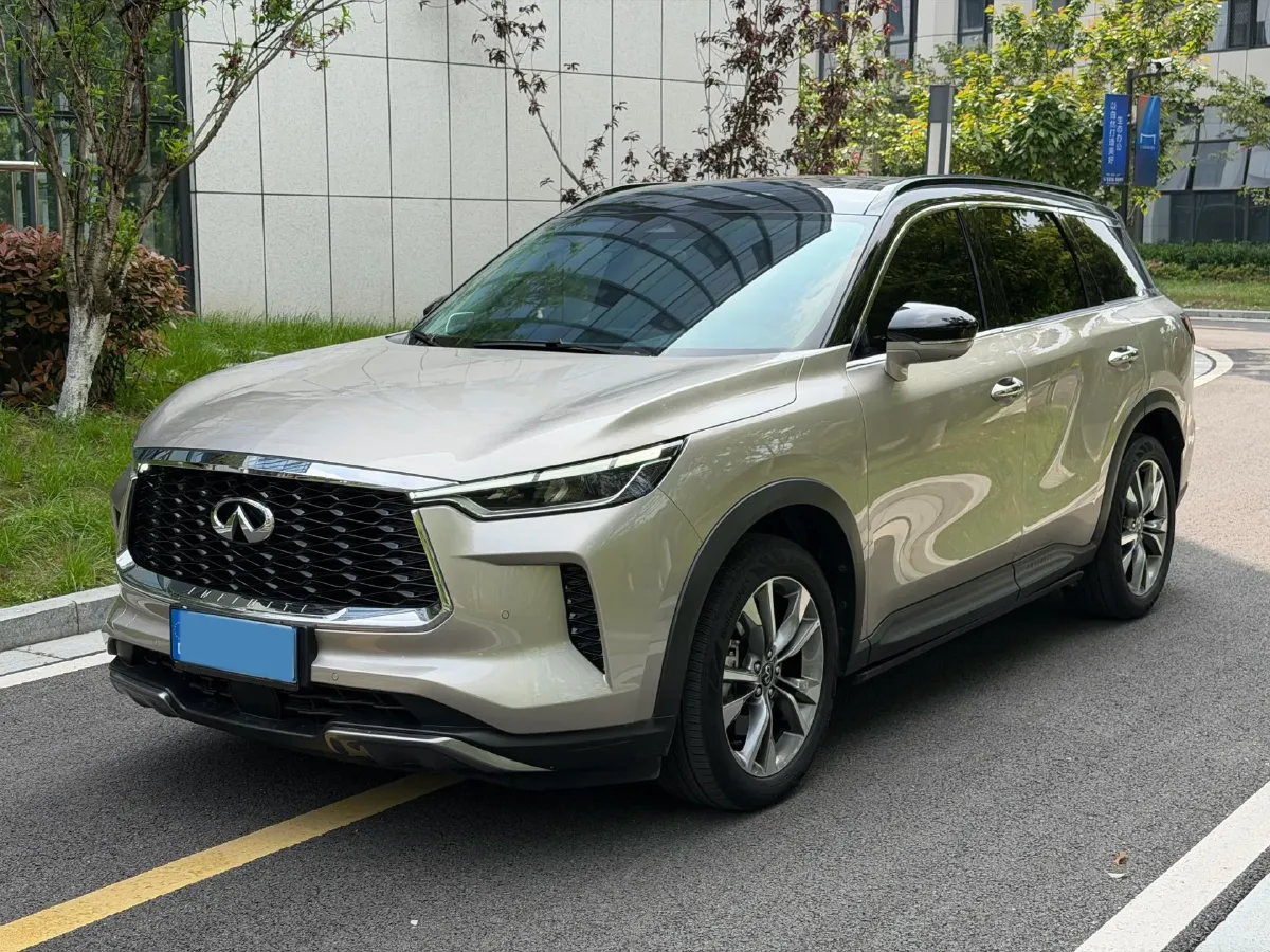 2024 Infiniti QX60 2.0T 252HP L4 9AT,autocango,china used car exporter,china ev exporter,chinese used car exporter,chinese used ev exporter