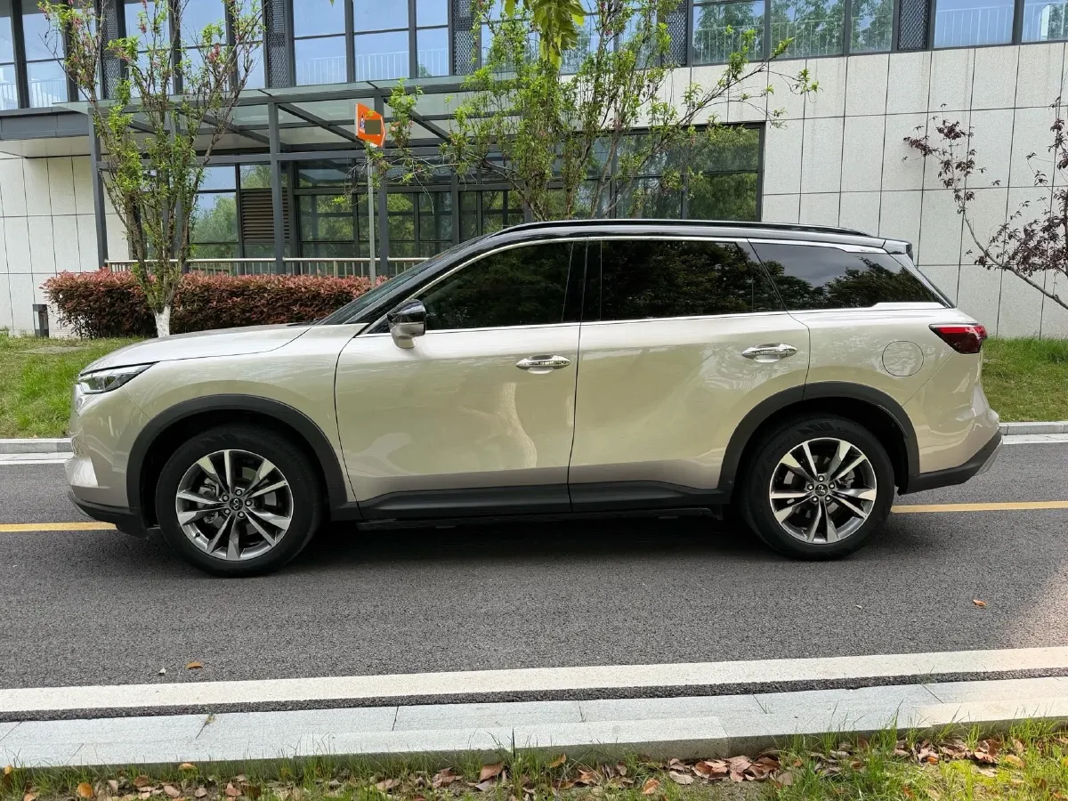 2024 Infiniti QX60 2.0T 252HP L4 9AT,autocango,china used car exporter,china ev exporter,chinese used car exporter,chinese used ev exporter