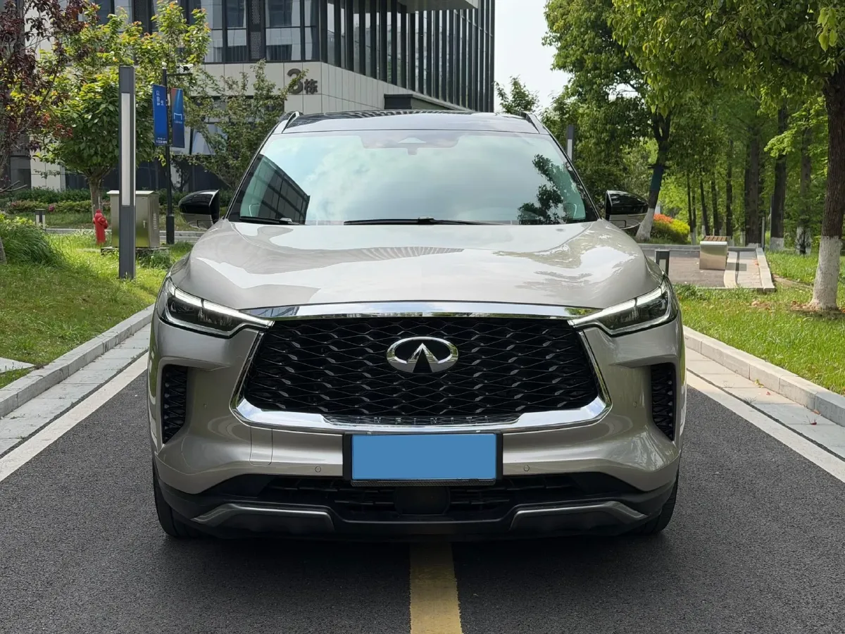 2024 Infiniti QX60 2.0T 252HP L4 9AT,autocango,china used car exporter,china ev exporter,chinese used car exporter,chinese used ev exporter