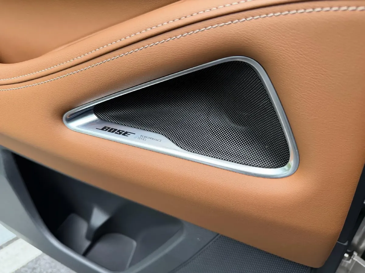 2024 Infiniti QX60 2.0T 252HP L4 9AT,autocango,china used car exporter,china ev exporter,chinese used car exporter,chinese used ev exporter