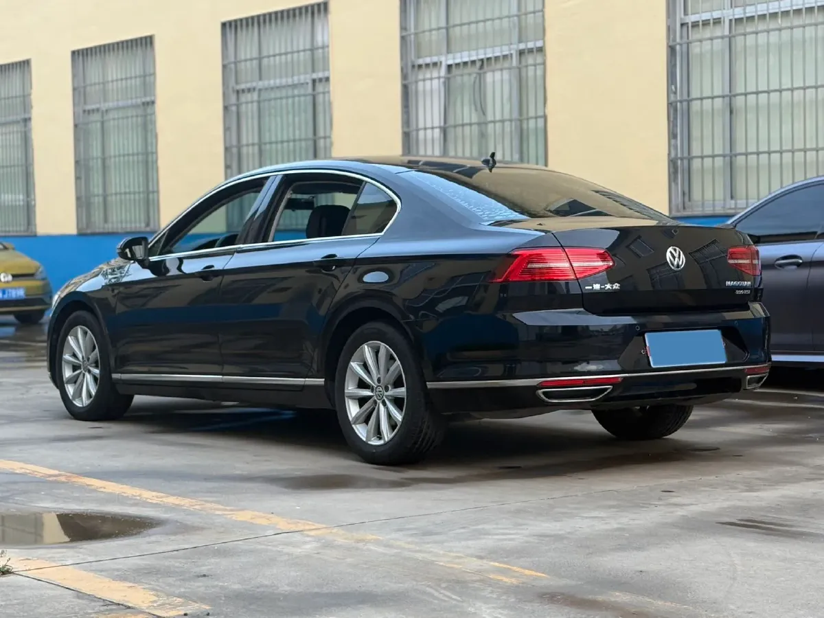 2019 Chevrolet Malibu XL 2.0T 241HP L4 9AT,autocango,china used car exporter,china ev exporter,chinese used car exporter,chinese used ev exporter