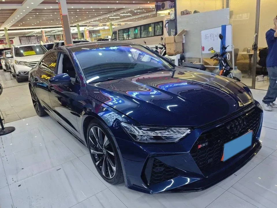 2022 Audi A7L 3.0T 340HP V6 7DCT,autocango,china used car exporter,china ev exporter,chinese used car exporter,chinese used ev exporter