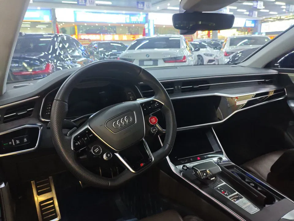 2022 Audi A7L 3.0T 340HP V6 7DCT,autocango,china used car exporter,china ev exporter,chinese used car exporter,chinese used ev exporter