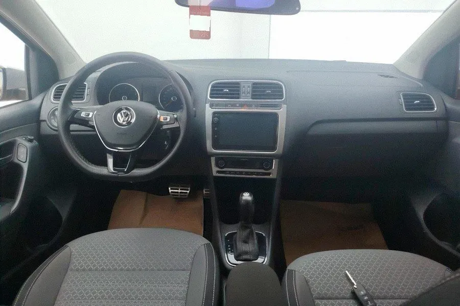 2018 Landwind XiaoYao 1.5T 163HP L4 CVT,autocango,china used car exporter,china ev exporter,chinese used car exporter,chinese used ev exporter