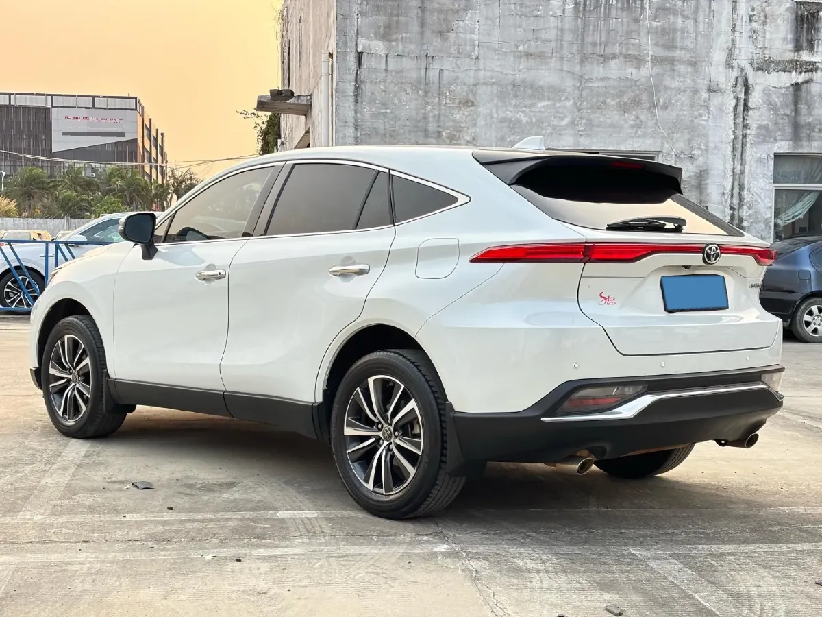 2022 Toyota Harrier 2.0L 171HP L4 CVT,autocango,china used car exporter,china ev exporter,chinese used car exporter,chinese used ev exporter