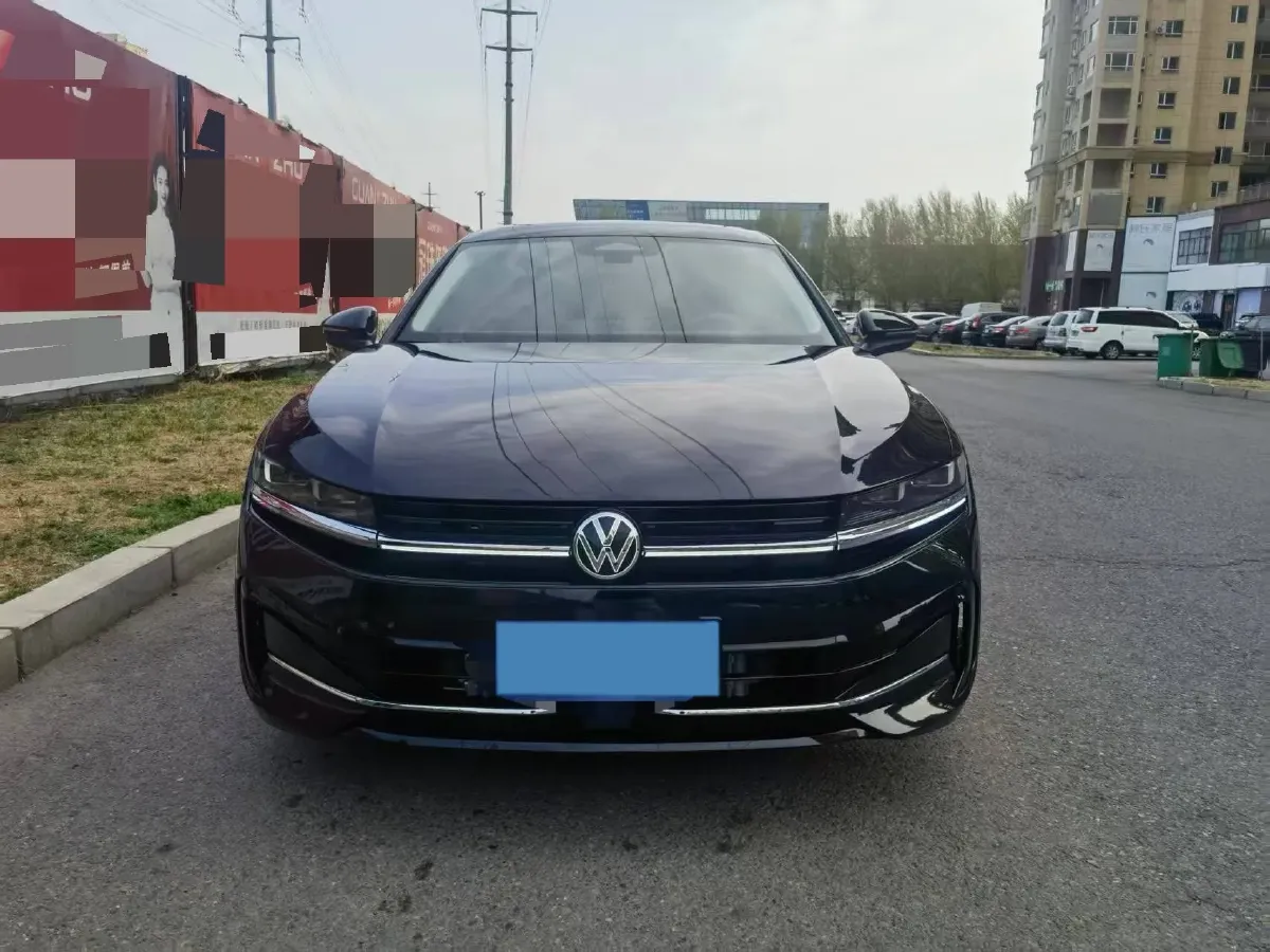 2024 Volkswagen Magotan 2.0T 220HP L4 7DCT,autocango,china used car exporter,china ev exporter,chinese used car exporter,chinese used ev exporter