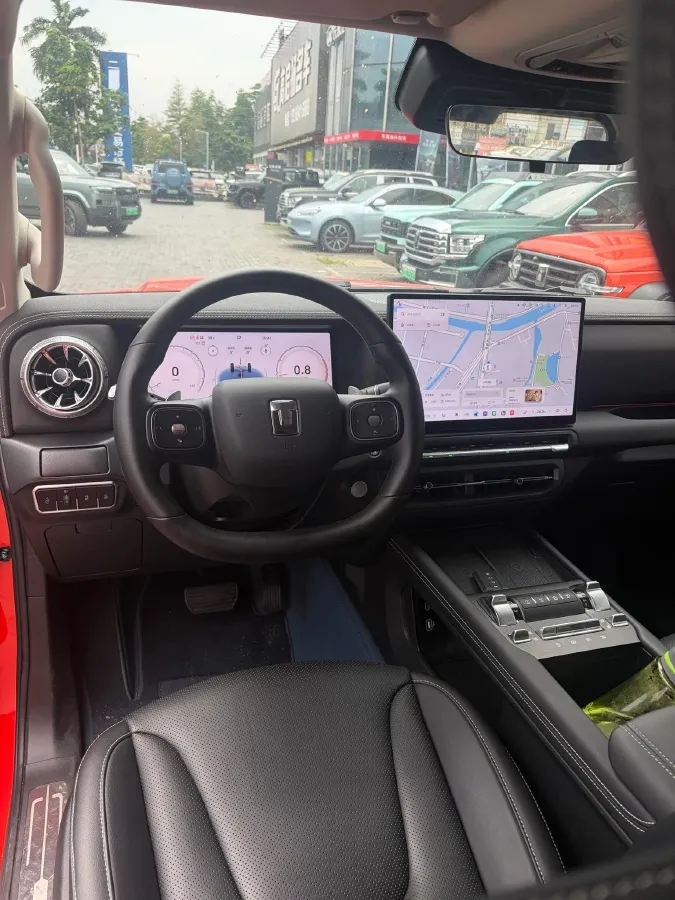 2025 Tank 300 2.0T 227HP L4 9AT,autocango,china used car exporter,china ev exporter,chinese used car exporter,chinese used ev exporter