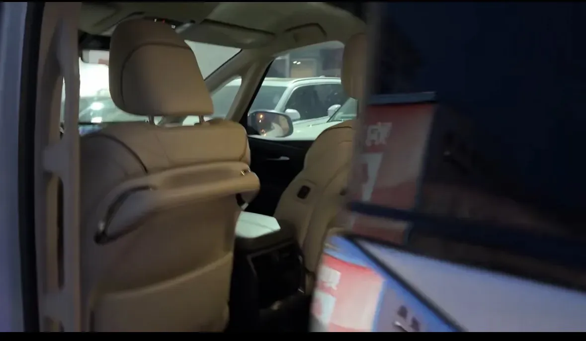 2024 Toyota Alphard 2.5L 190HP L4 E-CVT Hybrid,autocango,china used car exporter,china ev exporter,chinese used car exporter,chinese used ev exporter