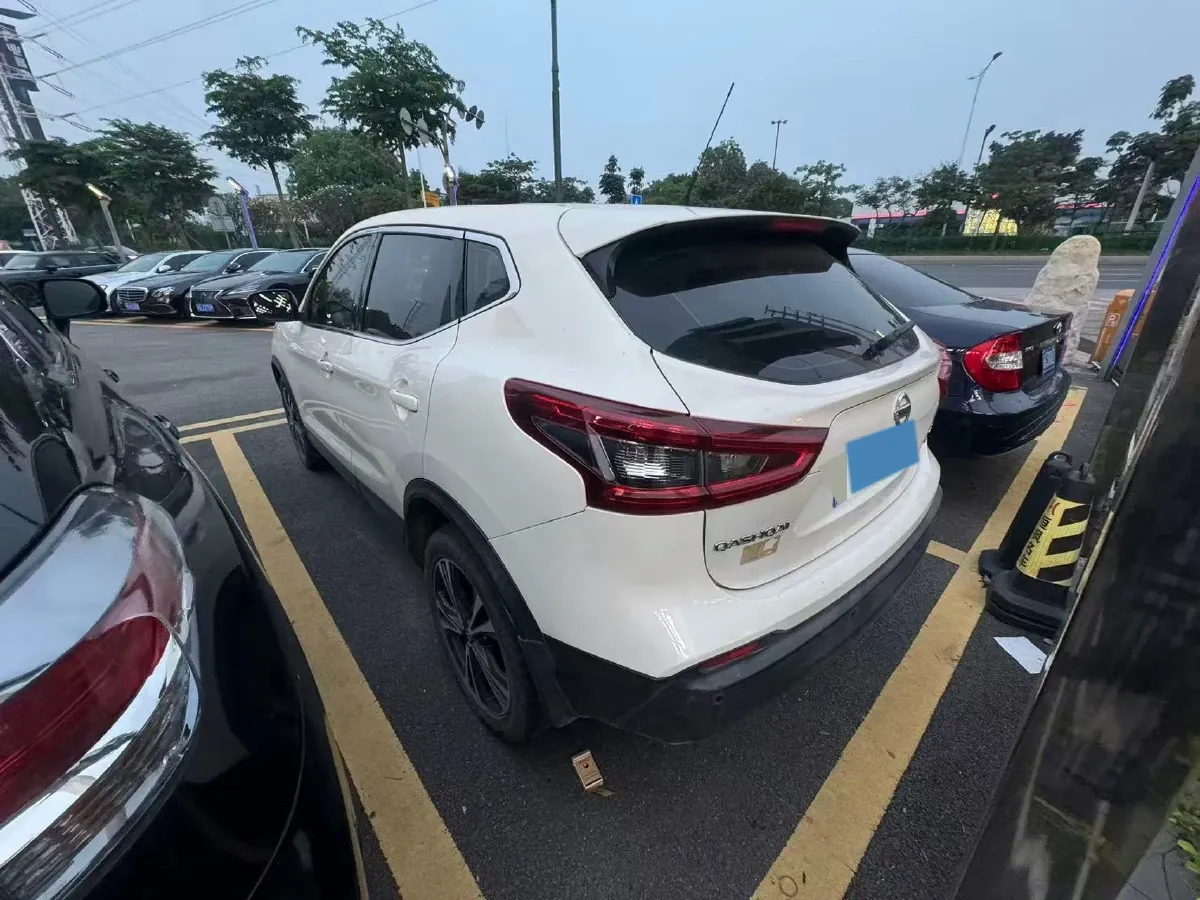 2019 Nissan Qashqai 2.0L 154HP L4 CVT,autocango,china used car exporter,china ev exporter,chinese used car exporter,chinese used ev exporter