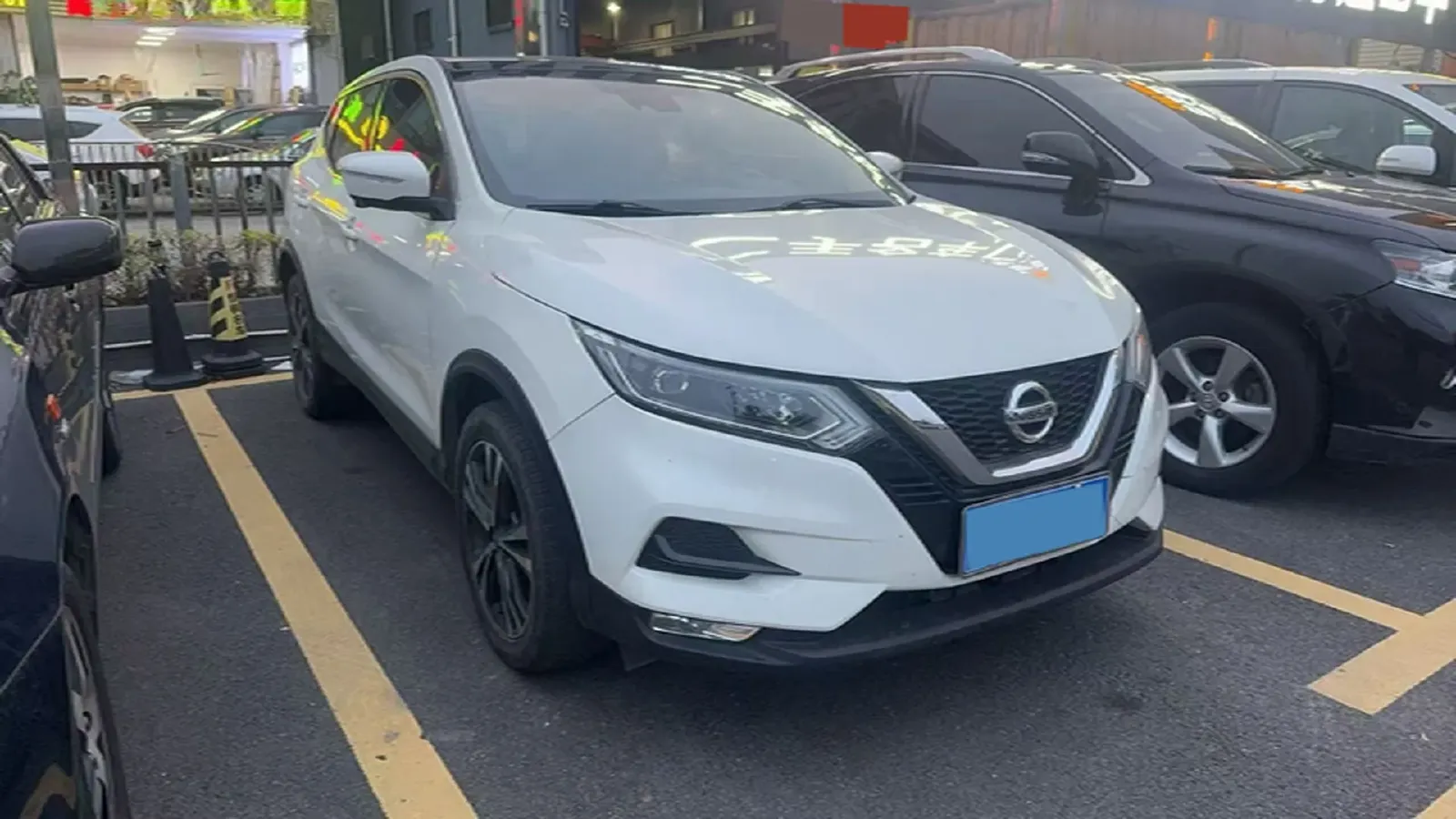 2019 Nissan Qashqai 2.0L 154HP L4 CVT,autocango,china used car exporter,china ev exporter,chinese used car exporter,chinese used ev exporter