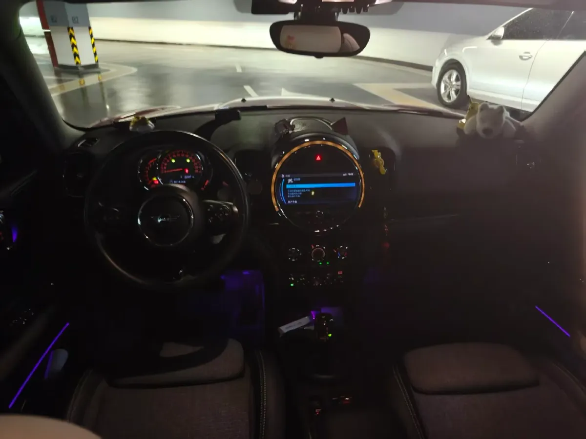 2019 MINI COUNTRYMAN 1.5T 136HP L3 8AT,autocango,china used car exporter,china ev exporter,chinese used car exporter,chinese used ev exporter