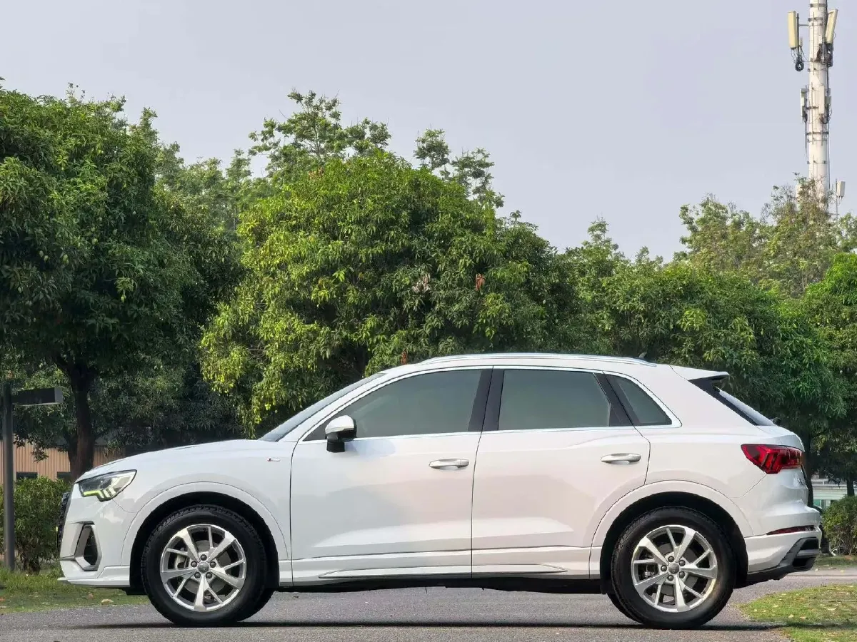 2019 Audi Q3 1.4T 150HP L4 7DCT,autocango,china used car exporter,china ev exporter,chinese used car exporter,chinese used ev exporter