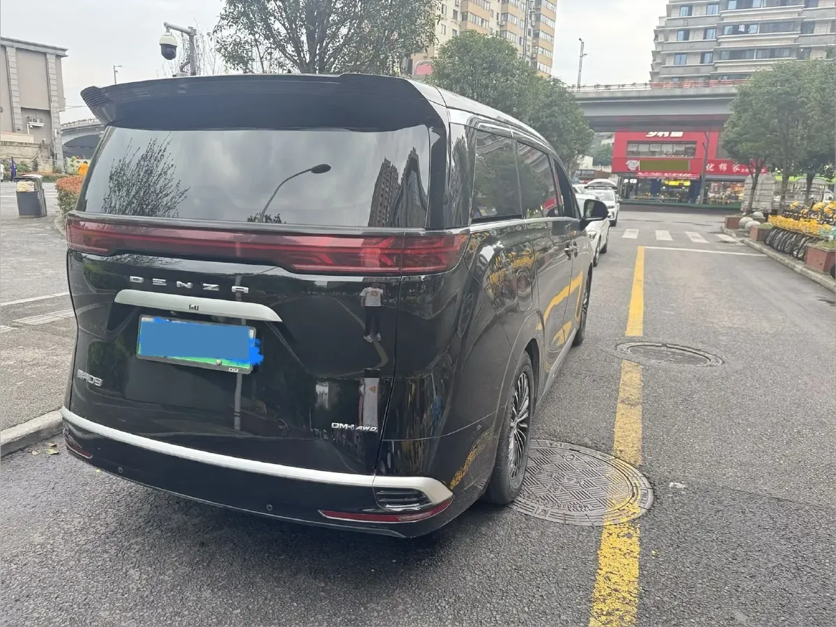 2024 Denza D9 1.5T 139HP L4 E-CVT PHEV 40KWH,autocango,china used car exporter,china ev exporter,chinese used car exporter,chinese used ev exporter