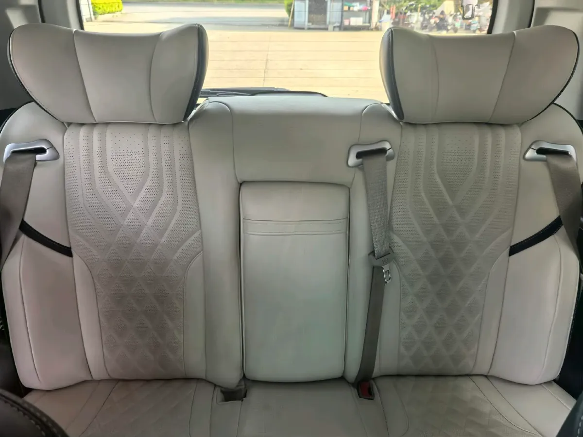 2020 MAXUS G20 2.0T 224HP L4 8AT,autocango,china used car exporter,china ev exporter,chinese used car exporter,chinese used ev exporter