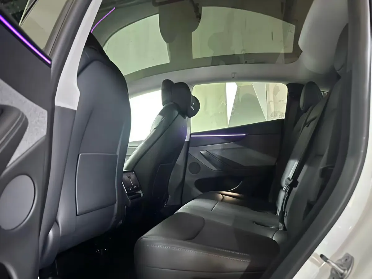 2024 Iveco OuSheng BEV 77.28KWH,autocango,china used car exporter,china ev exporter,chinese used car exporter,chinese used ev exporter