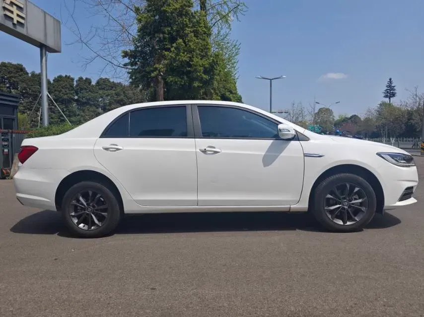 2019 BYD Qin Pro 1.5T 160HP L4 6MT,autocango,china used car exporter,china ev exporter,chinese used car exporter,chinese used ev exporter