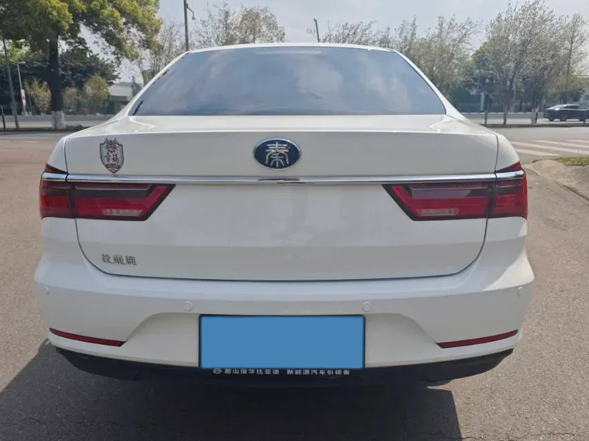 2019 BYD Qin Pro 1.5T 160HP L4 6MT,autocango,china used car exporter,china ev exporter,chinese used car exporter,chinese used ev exporter