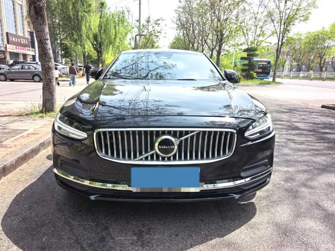 2025 Volvo S90 2.0T 250HP L4 8AT,autocango,china used car exporter,china ev exporter,chinese used car exporter,chinese used ev exporter