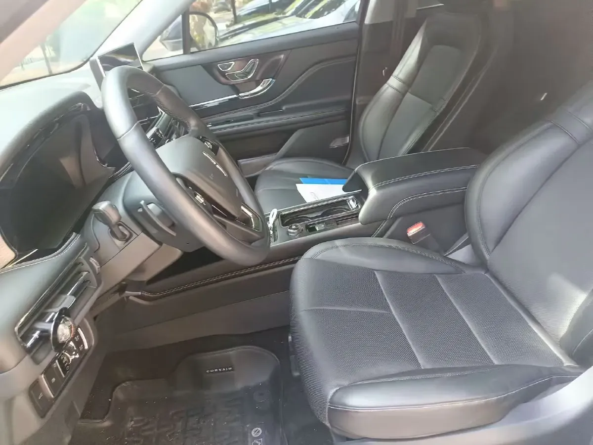 2022 Lincoln Corsair 2.0T 245HP L4 8AT,autocango,china used car exporter,china ev exporter,chinese used car exporter,chinese used ev exporter