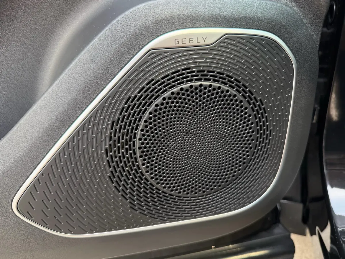 2025 Geely StarRay 1.5T 181HP L4 7DCT,autocango,china used car exporter,china ev exporter,chinese used car exporter,chinese used ev exporter