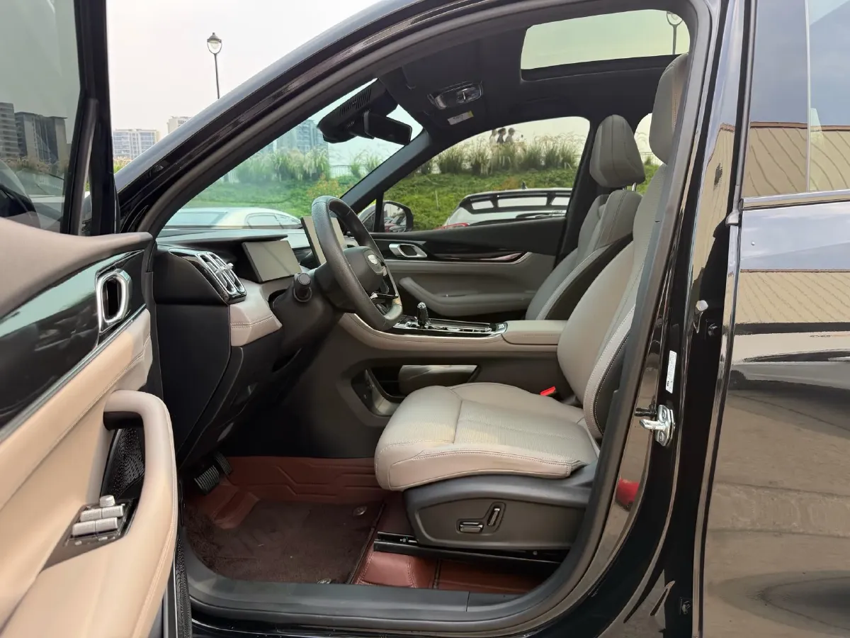 2025 Geely StarRay 1.5T 181HP L4 7DCT,autocango,china used car exporter,china ev exporter,chinese used car exporter,chinese used ev exporter