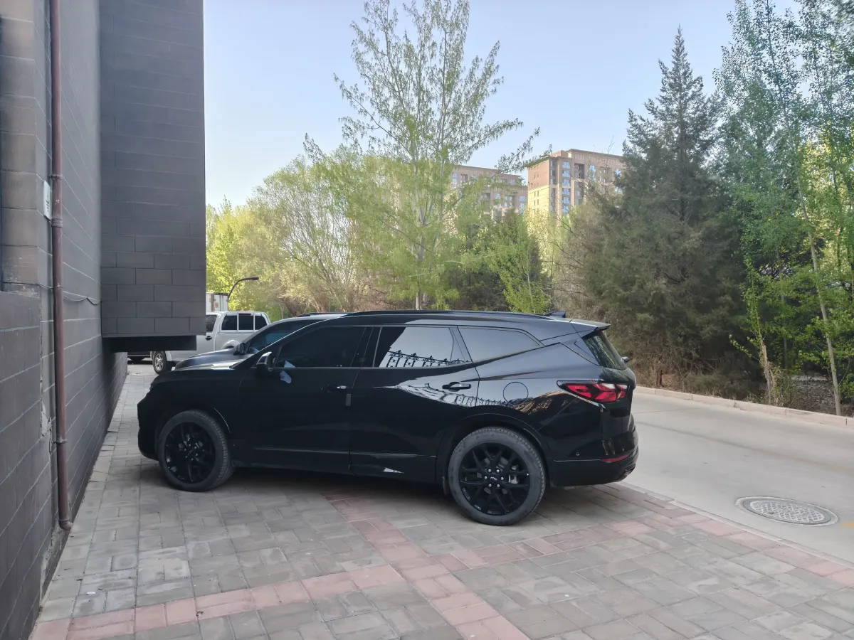 2021 Buick GL8 2.0T 237HP L4 9AT,autocango,china used car exporter,china ev exporter,chinese used car exporter,chinese used ev exporter