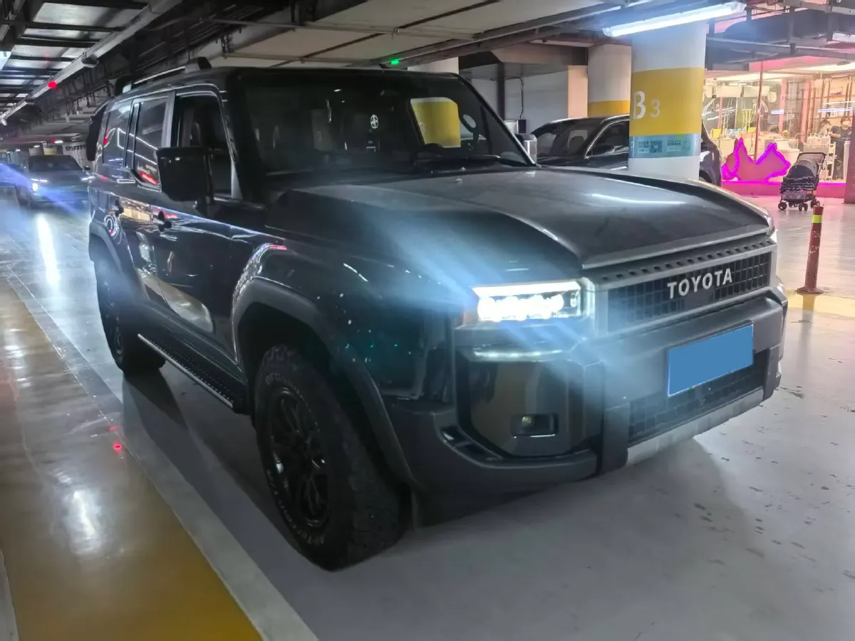 2024 Toyota Land Cruiser Prado 2.4T 282HP L4 8AT Hybrid,autocango,china used car exporter,china ev exporter,chinese used car exporter,chinese used ev exporter