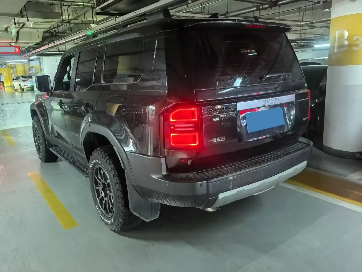 2024 Toyota Land Cruiser Prado 2.4T 282HP L4 8AT Hybrid,autocango,china used car exporter,china ev exporter,chinese used car exporter,chinese used ev exporter