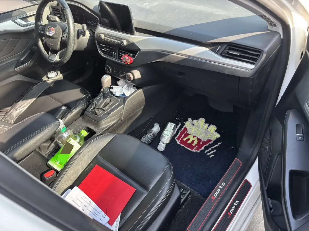 2019 Ford Focus 1.5L 122HP L3 6AT,autocango,china used car exporter,china ev exporter,chinese used car exporter,chinese used ev exporter