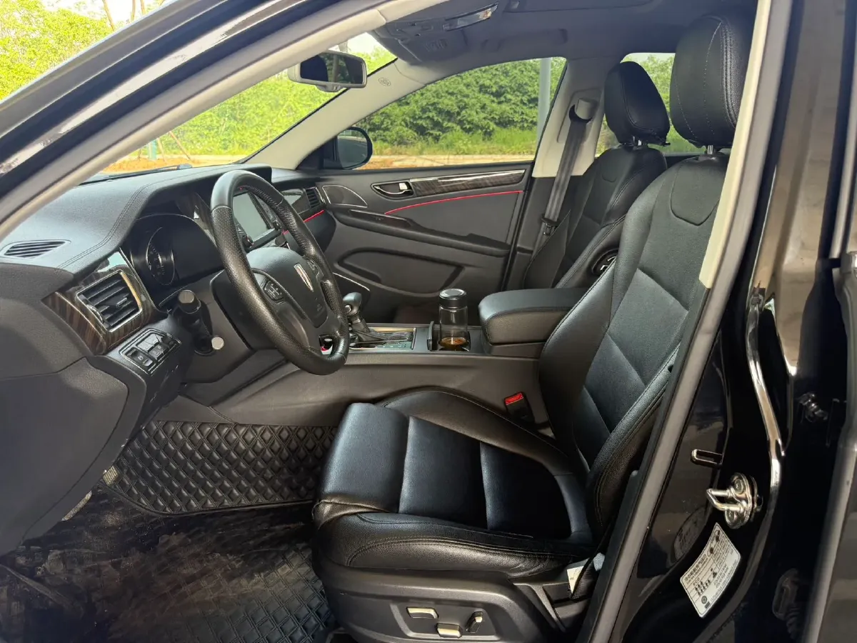 2021 HongQi H7 1.8T 188HP L4 6AT,autocango,china used car exporter,china ev exporter,chinese used car exporter,chinese used ev exporter