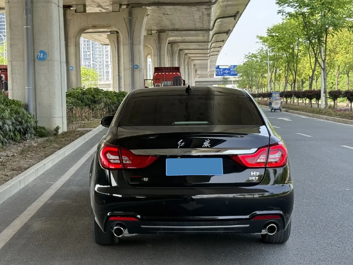 2021 HongQi H7 1.8T 188HP L4 6AT,autocango,china used car exporter,china ev exporter,chinese used car exporter,chinese used ev exporter