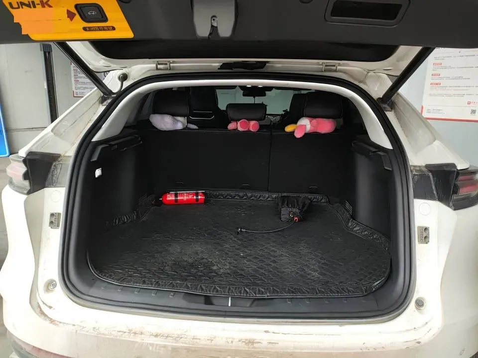 2023 ChangAn UNI-K 2.0T 233HP L4 8AT,autocango,china used car exporter,china ev exporter,chinese used car exporter,chinese used ev exporter