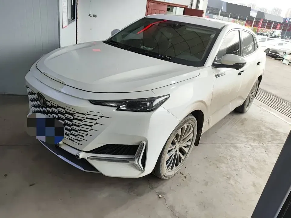 2023 ChangAn UNI-K 2.0T 233HP L4 8AT,autocango,china used car exporter,china ev exporter,chinese used car exporter,chinese used ev exporter