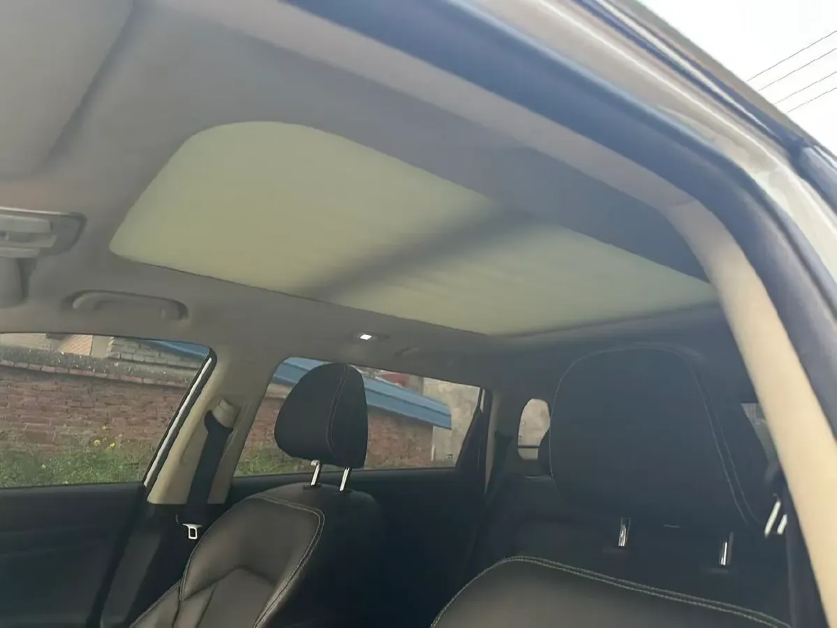 2020 Roewe i6 1.5T 169HP L4 7DCT,autocango,china used car exporter,china ev exporter,chinese used car exporter,chinese used ev exporter