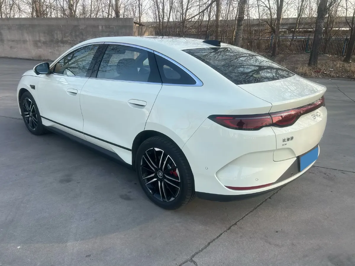 2025 BYD QinL BEV,autocango,china used car exporter,china ev exporter,chinese used car exporter,chinese used ev exporter