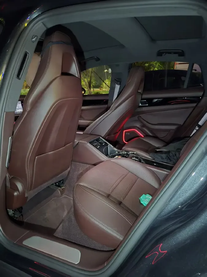 2017 BMW M4 3.0T 450HP L6 7DCT,autocango,china used car exporter,china ev exporter,chinese used car exporter,chinese used ev exporter