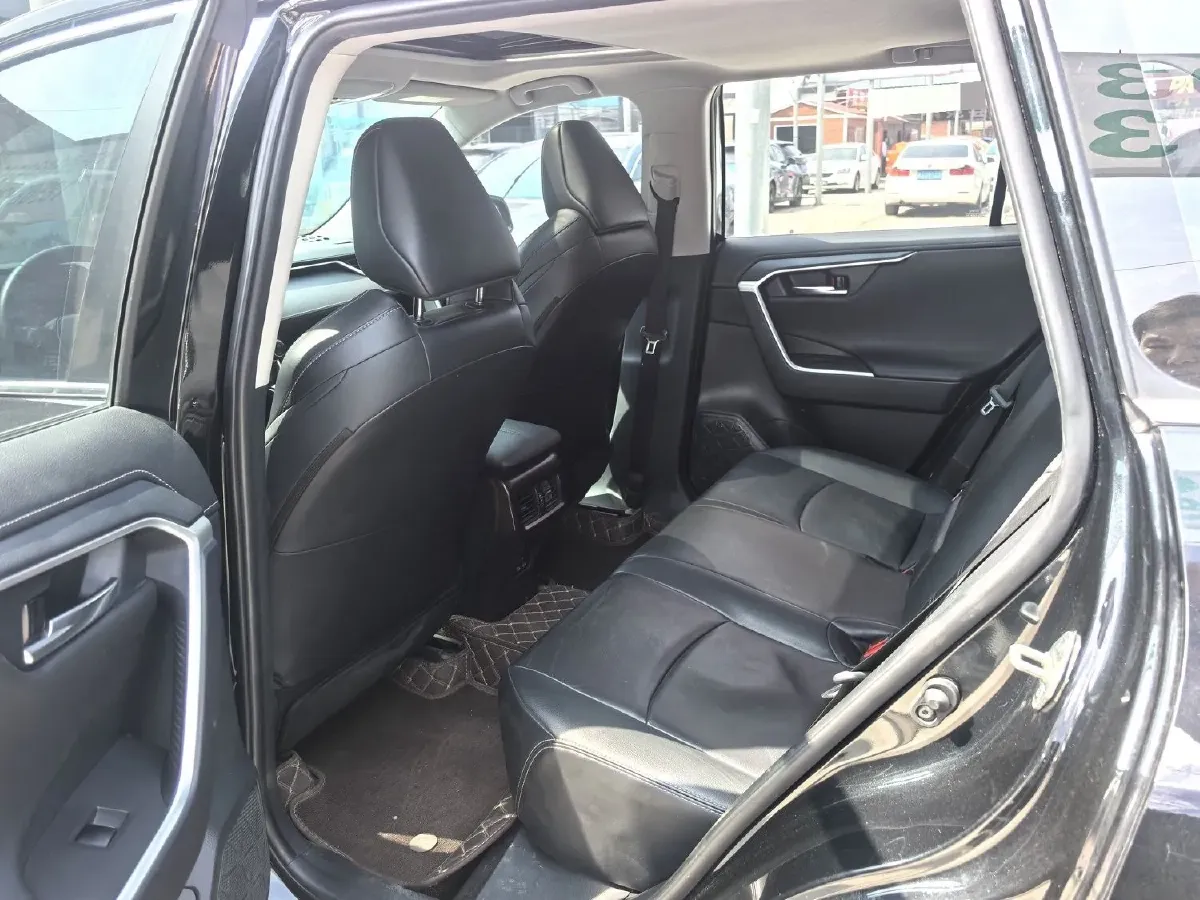 2022 Toyota Wildlander 2.0L 171HP L4 CVT,autocango,china used car exporter,china ev exporter,chinese used car exporter,chinese used ev exporter