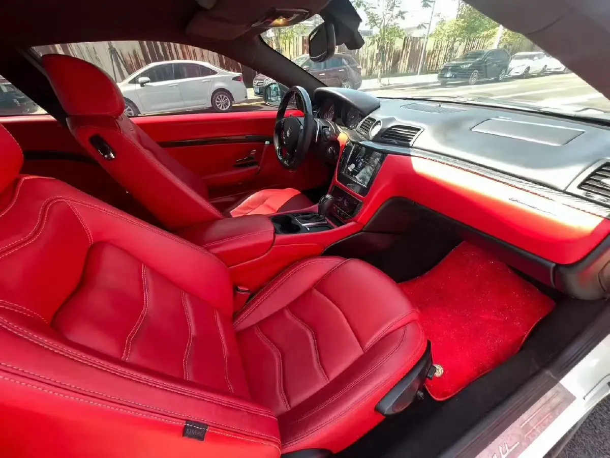 2007 Maserati GranTurismo 4.2L 405HP V8 6AT,autocango,china used car exporter,china ev exporter,chinese used car exporter,chinese used ev exporter