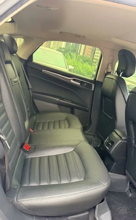 2018 Ford Mondeo 1.5T 181HP L4 6AT,autocango,china used car exporter,china ev exporter,chinese used car exporter,chinese used ev exporter