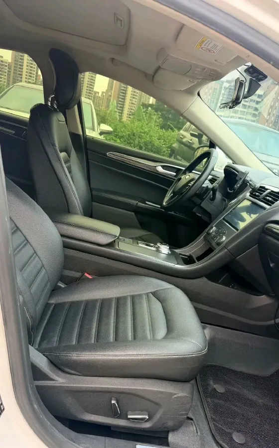 2018 Ford Mondeo 1.5T 181HP L4 6AT,autocango,china used car exporter,china ev exporter,chinese used car exporter,chinese used ev exporter