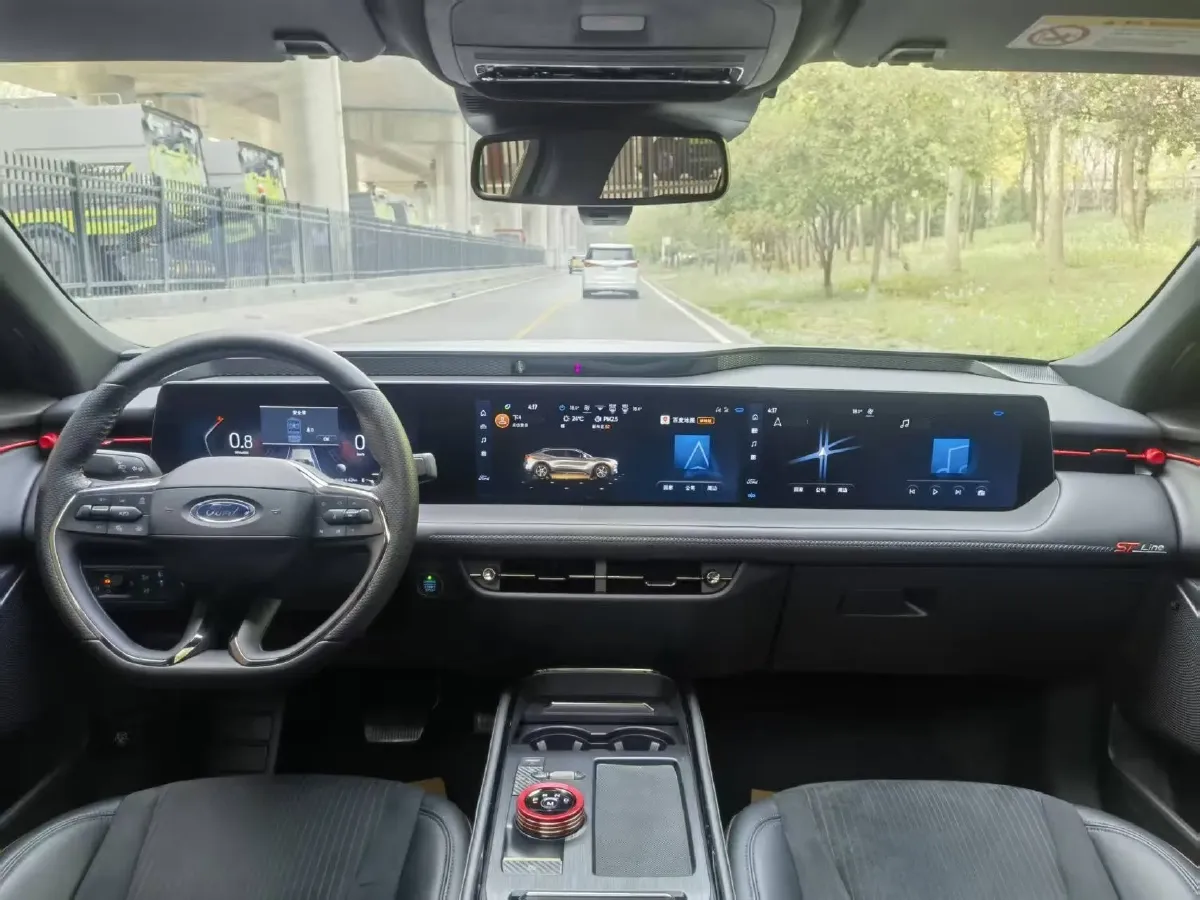 2022 Ford EVOS 2.0T 238HP L4 8AT,autocango,china used car exporter,china ev exporter,chinese used car exporter,chinese used ev exporter