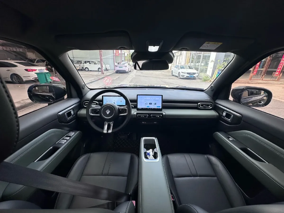 2025 BaoJun YepPlus BEV 41.9KWH,autocango,china used car exporter,china ev exporter,chinese used car exporter,chinese used ev exporter