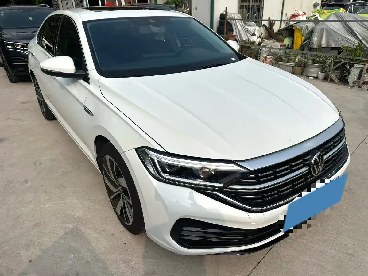 2024 Volkswagen Sagitar 1.5T 160HP L4 7DCT,autocango,china used car exporter,china ev exporter,chinese used car exporter,chinese used ev exporter