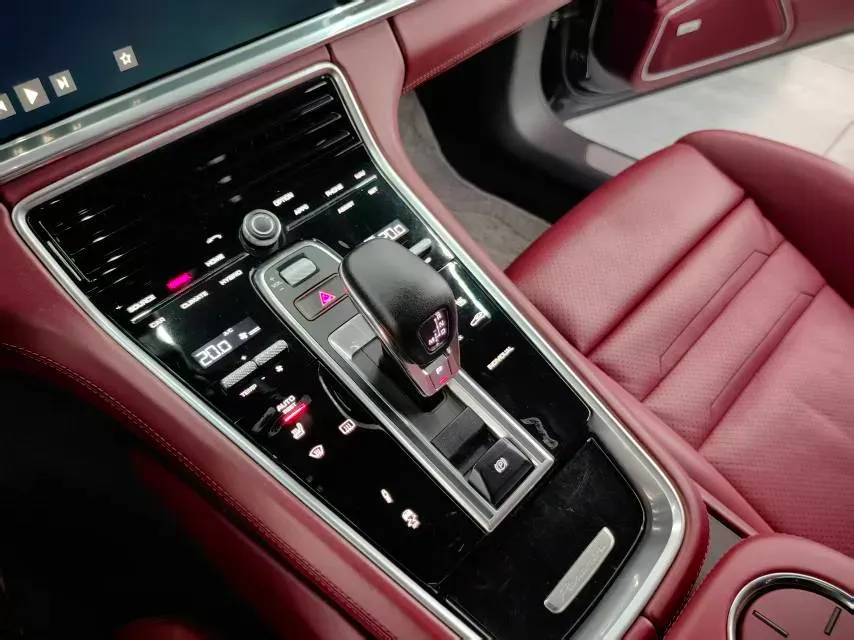 2017 Porsche Panamera 2.9T 330HP V6 8DCT PHEV,autocango,china used car exporter,china ev exporter,chinese used car exporter,chinese used ev exporter